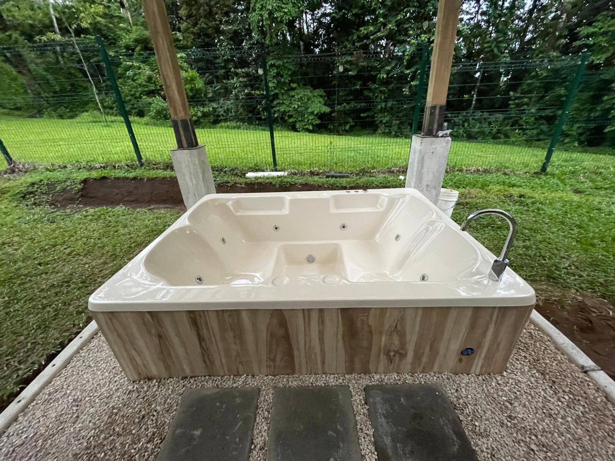 River Paradise Villa With Private Jacuzzi La Fortuna Екстериор снимка